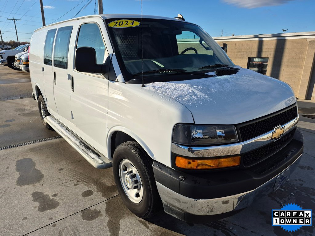 2024 Chevrolet Express Cargo Work Van's photo