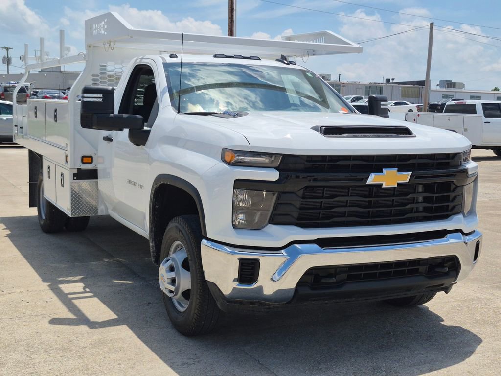 2026 Chevrolet Silverado HD's photo