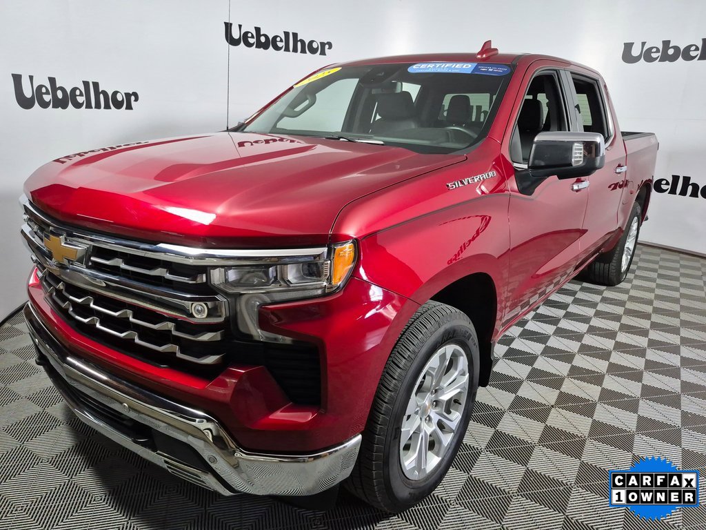 2025 Chevrolet Silverado 1500 LTZ photo 3