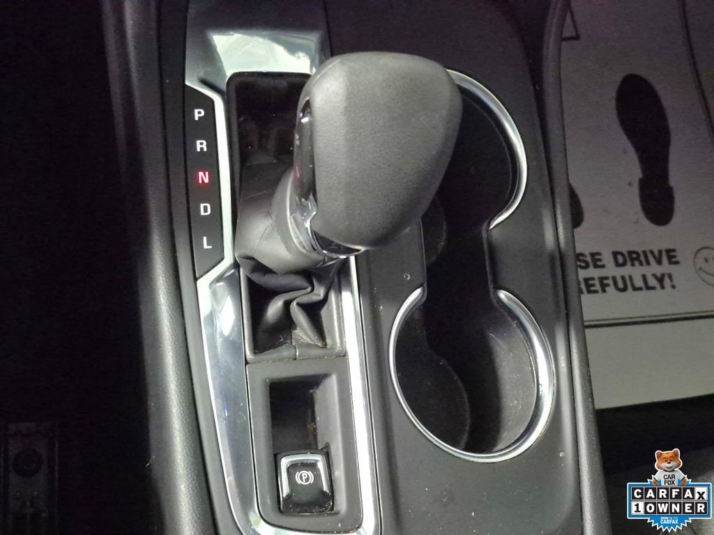 2022 Chevrolet Equinox LT - Photo 17