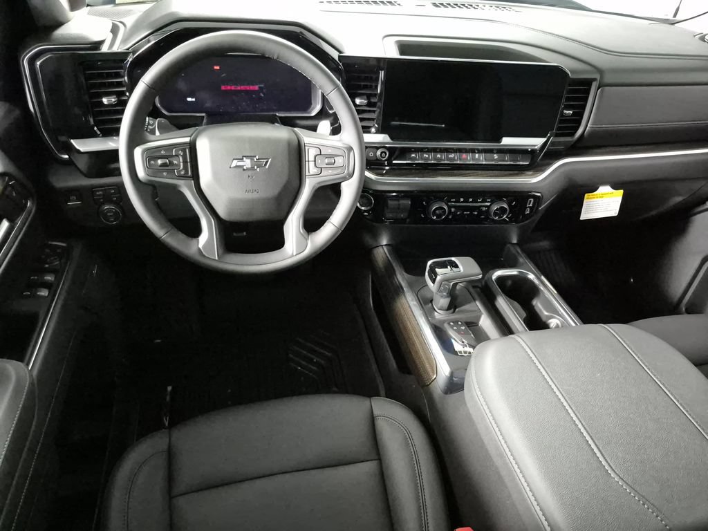 2026 Chevrolet Silverado 1500 LT Trail Boss - Photo 10