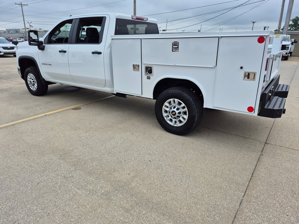 2025 Chevrolet Silverado 2500HD Work Truck photo 4