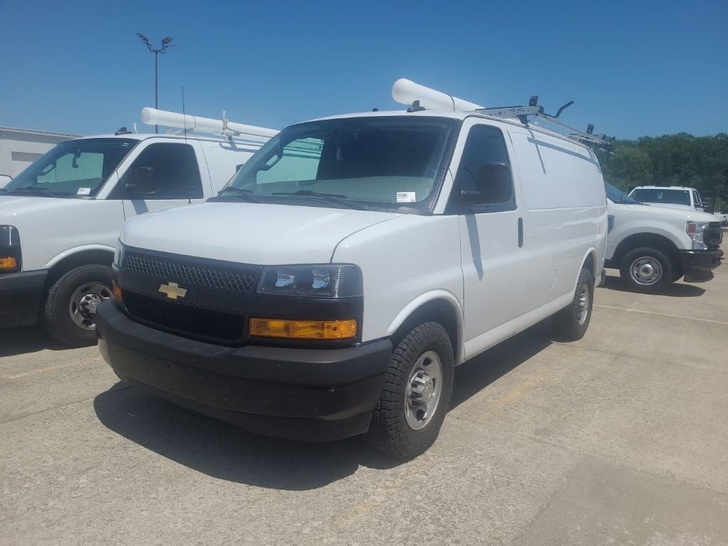 2021 Chevrolet Express 2500 Work Van HD's photo