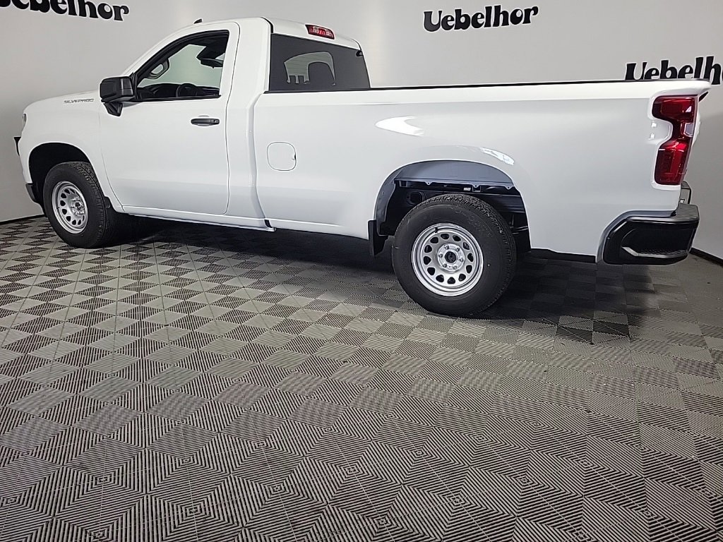 2025 Chevrolet Silverado 1500 photo 4