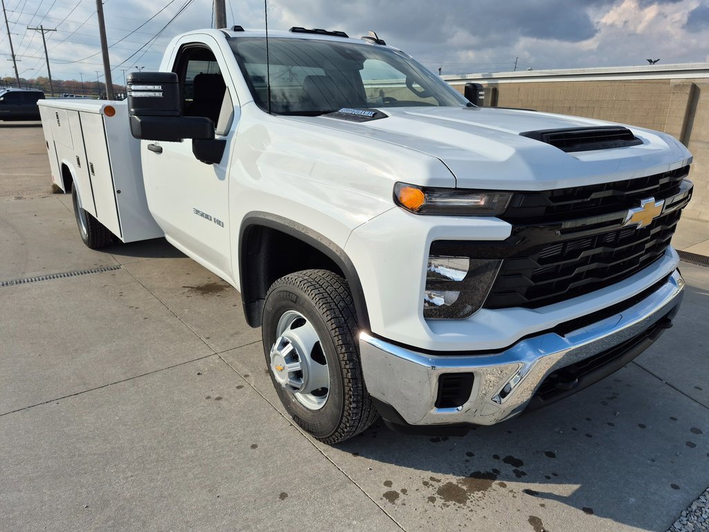 2025 Chevrolet Silverado 3500HD Work Truck's photo