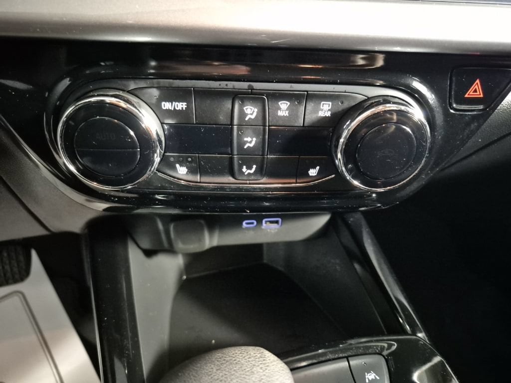 2024 Chevrolet Trax LT - Photo 15