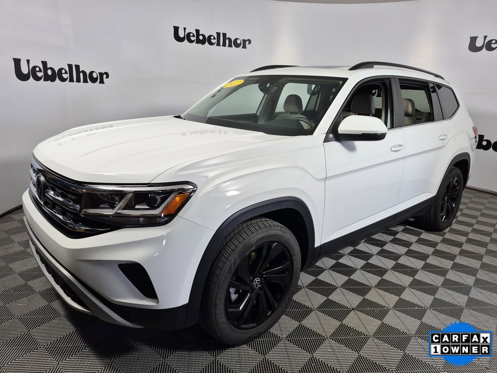 2022 Volkswagen Atlas SE Technology photo 2