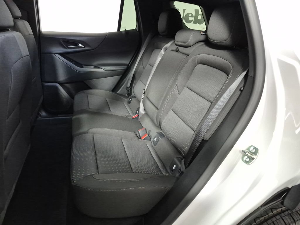 2027 Chevrolet Equinox LT - Photo 24