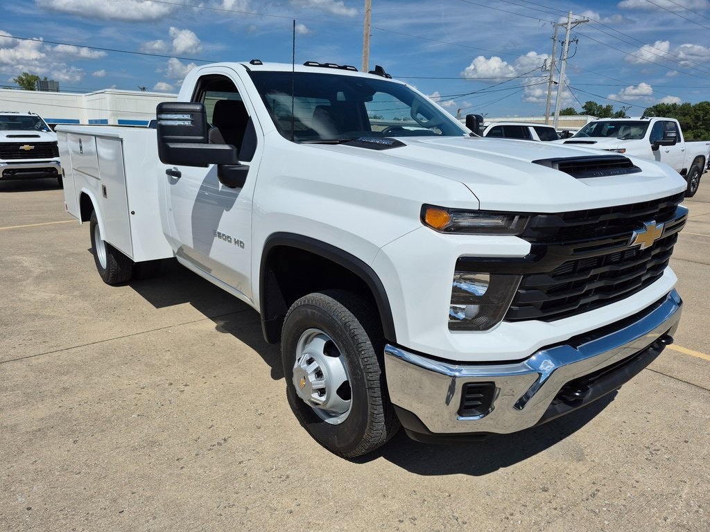 New 2025 Chevrolet Silverado 3500 HD Chassis Cab Work Truck Truck