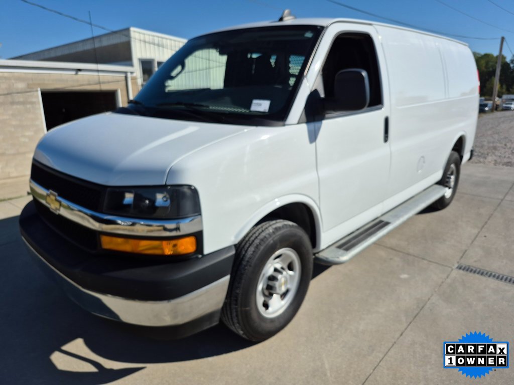 2023 Chevrolet Express Cargo 2500 Van photo 3