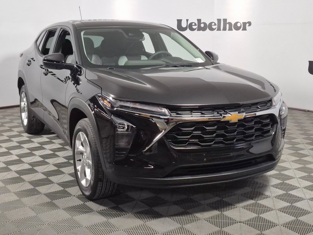 2026 Chevrolet Trax LS's photo