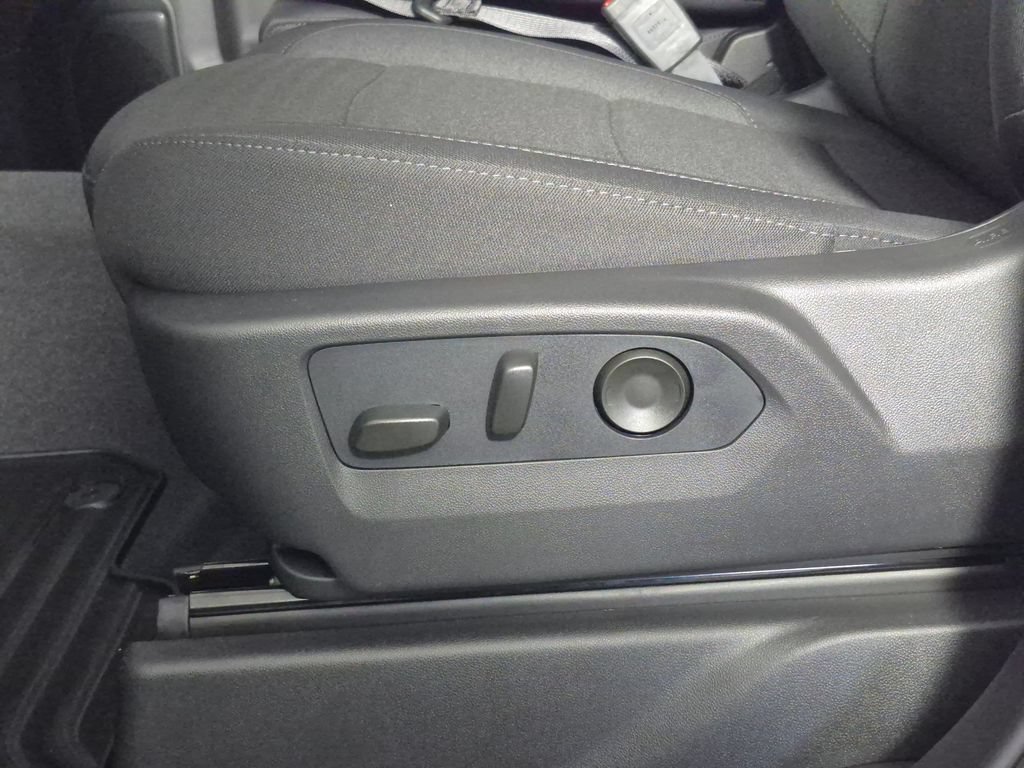 2026 Chevrolet Silverado 2500 HD Custom - Photo 16