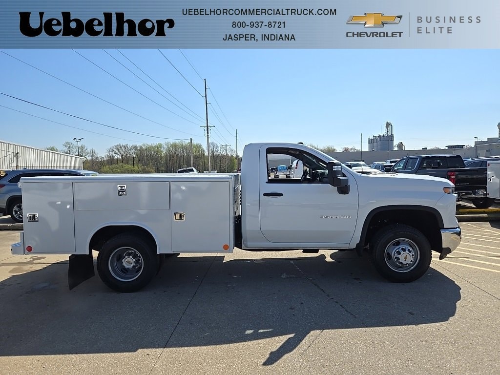 New 2025 Chevrolet Silverado 3500 HD Chassis Cab Work Truck Truck