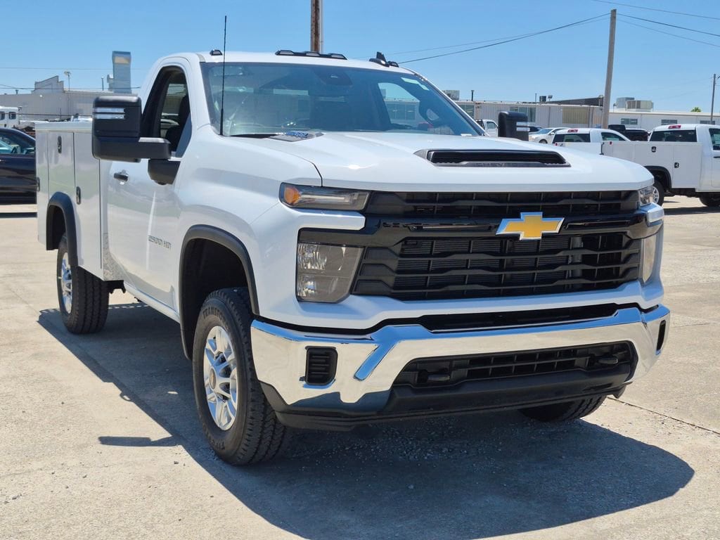 2026 Chevrolet Silverado HD's photo