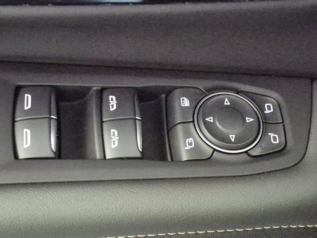 2026 Chevrolet Tahoe Premier - Photo 15