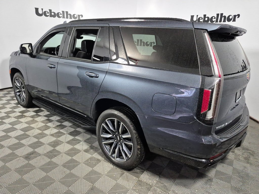 2021 Cadillac Escalade Sport photo 2