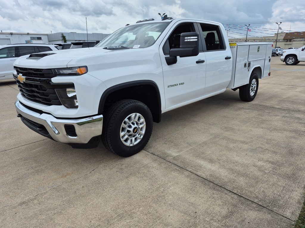 2025 Chevrolet Silverado 2500HD Work Truck photo 3