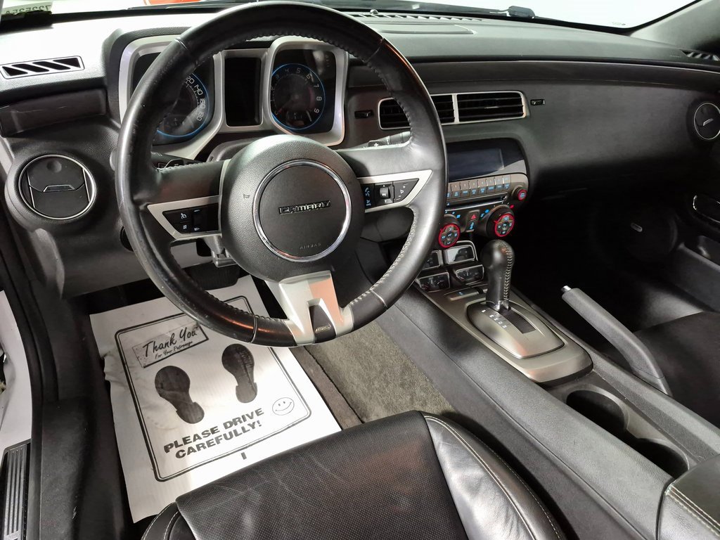 2010 Chevrolet Camaro 2SS photo 2