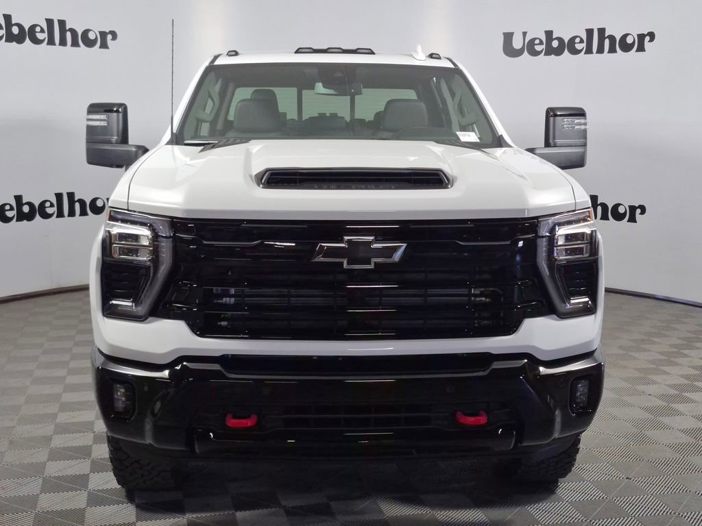 2026 Chevrolet Silverado 2500 HD LTZ - Photo 2