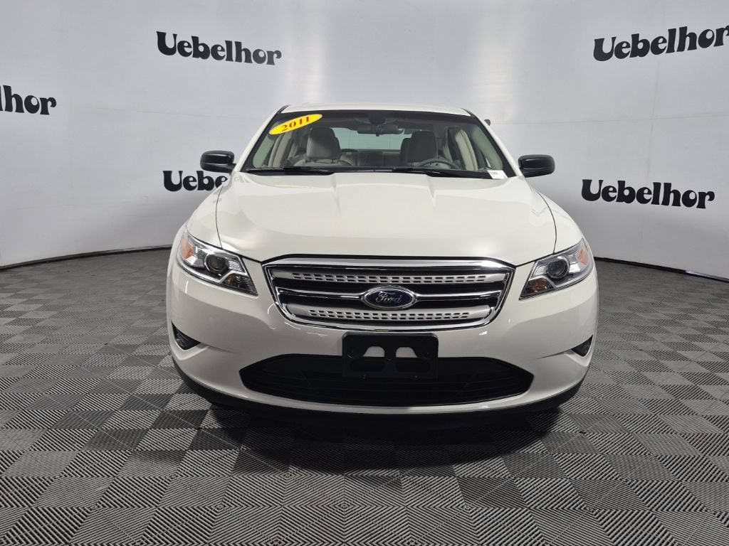 Used 2011 Ford Taurus SE with VIN 1FAHP2DW7BG135002 for sale in Jasper, IN