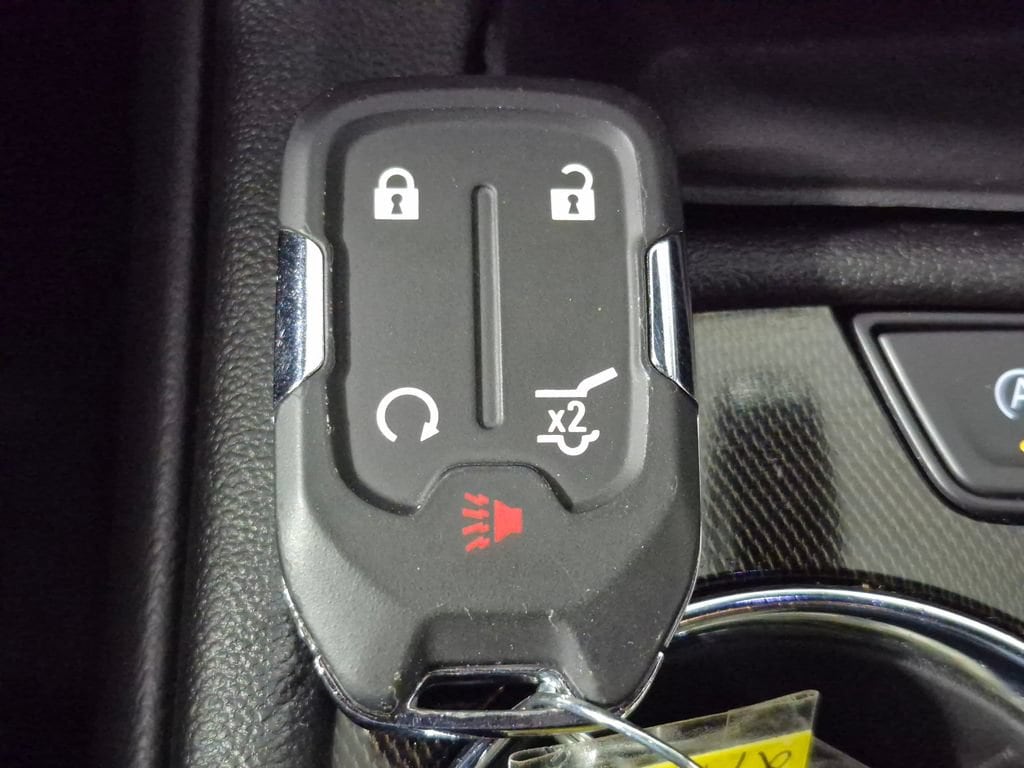 2022 GMC Acadia AT4 - Photo 33