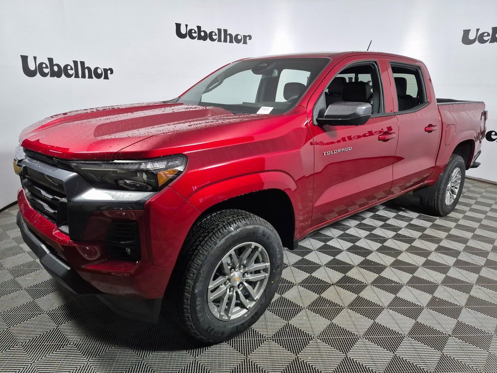 2026 Chevrolet Colorado LT photo 3
