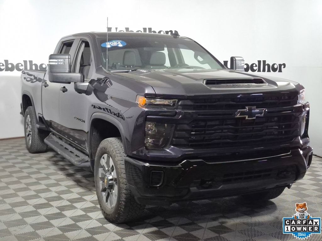Used 2024 Chevrolet Silverado 2500 HD Custom Truck