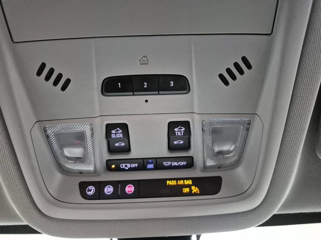 2022 GMC Acadia AT4 - Photo 24