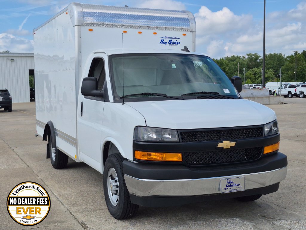 2026 Chevrolet Express Cutaway Base