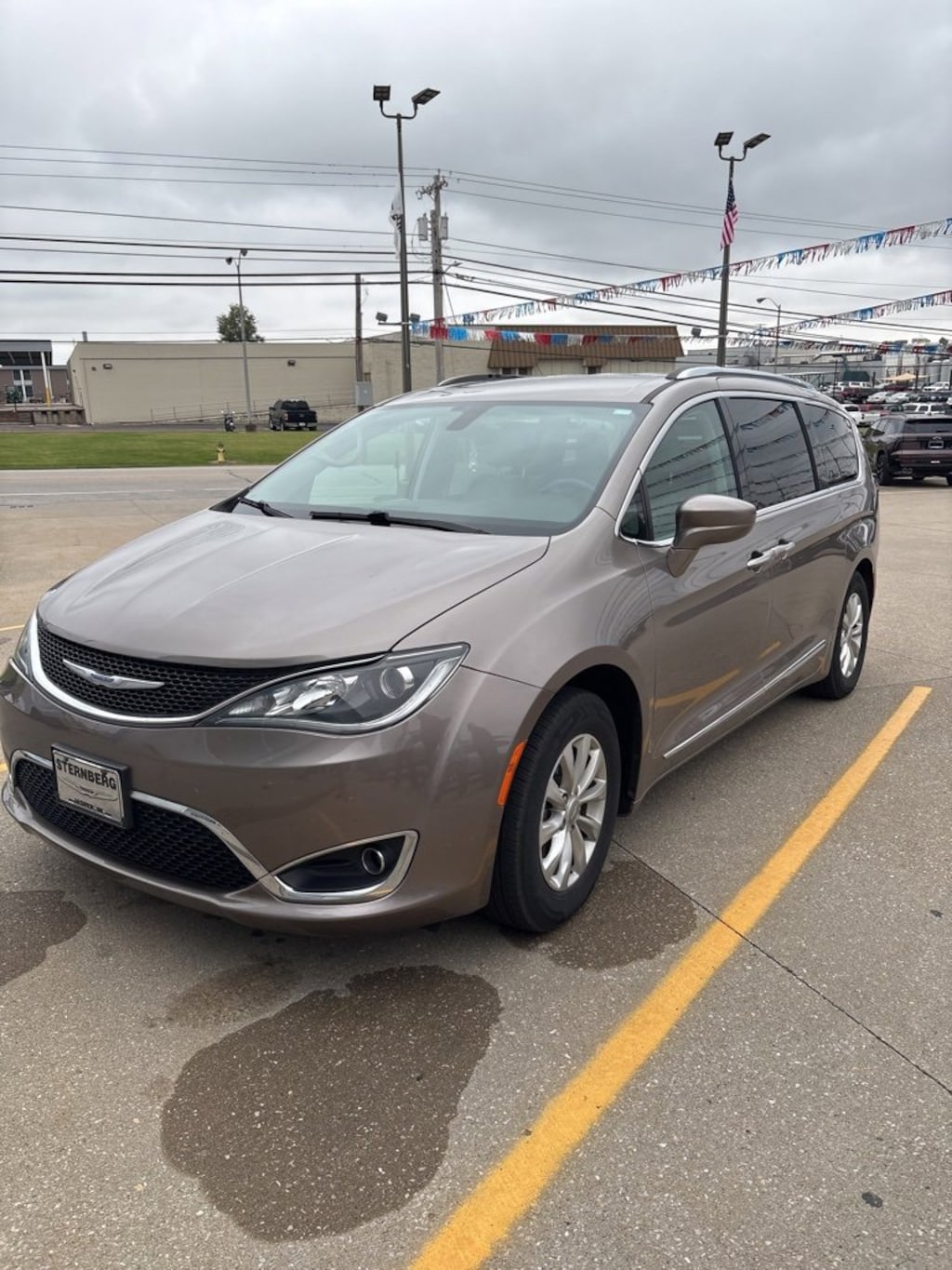 Used 2018 Chrysler Pacifica Touring L Van