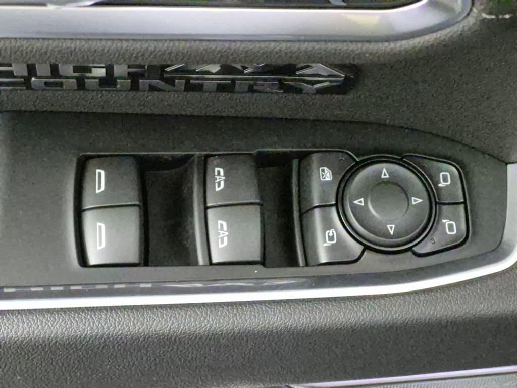 2026 Chevrolet Silverado 1500 High Country - Photo 16