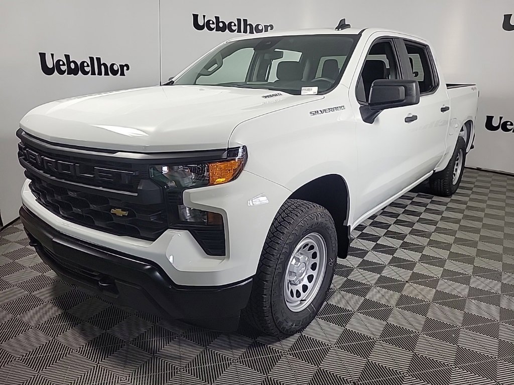 2025 Chevrolet Silverado 1500 photo 3