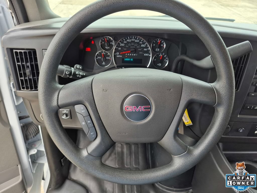 2025 GMC Savana Cargo Work Van - Photo 11