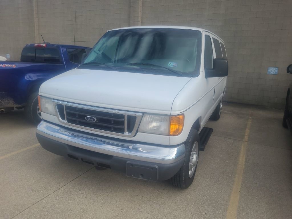 2007 Ford E-Series E-350 XL Super Duty's photo