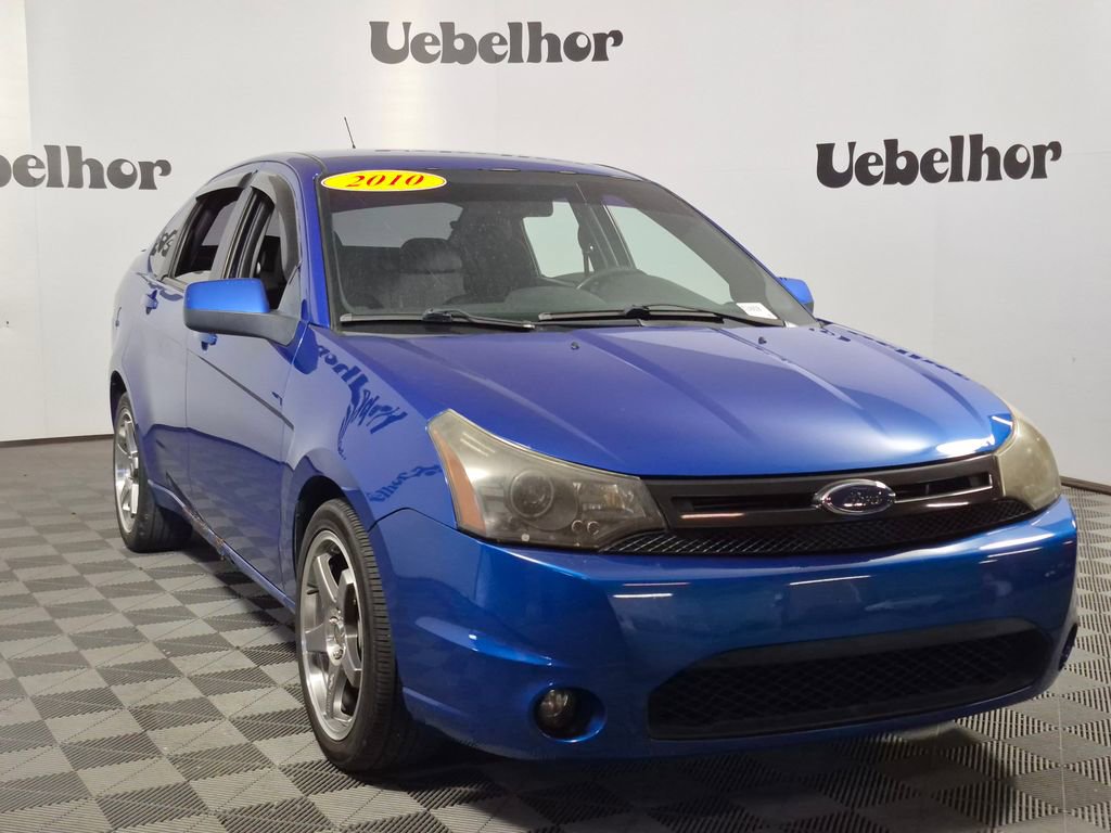 2010 Ford Focus SES's photo