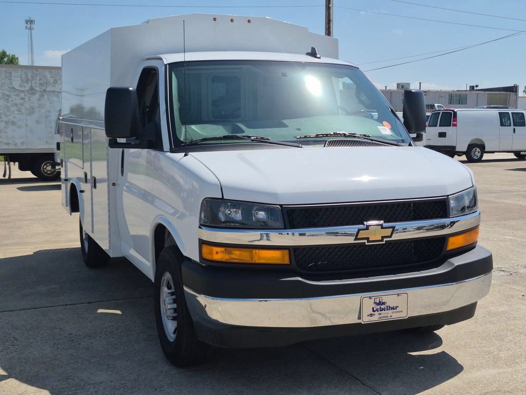 2026 Chevrolet Express 3500 139" WB's photo