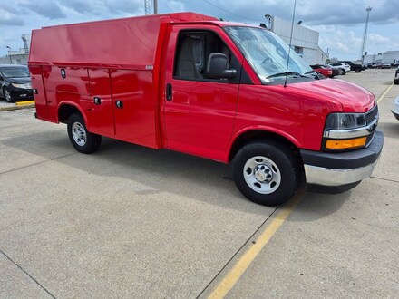 2024 Chevrolet Express Cutaway 3500 1WT Cutaway Van