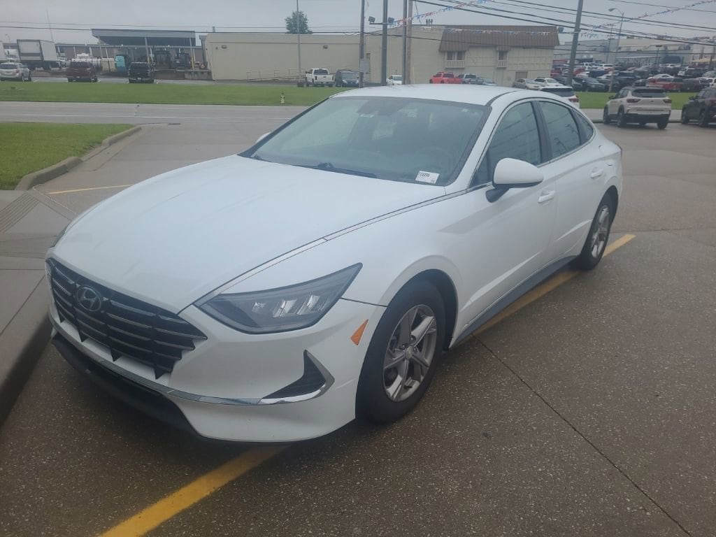 2020 Hyundai Sonata SE's photo