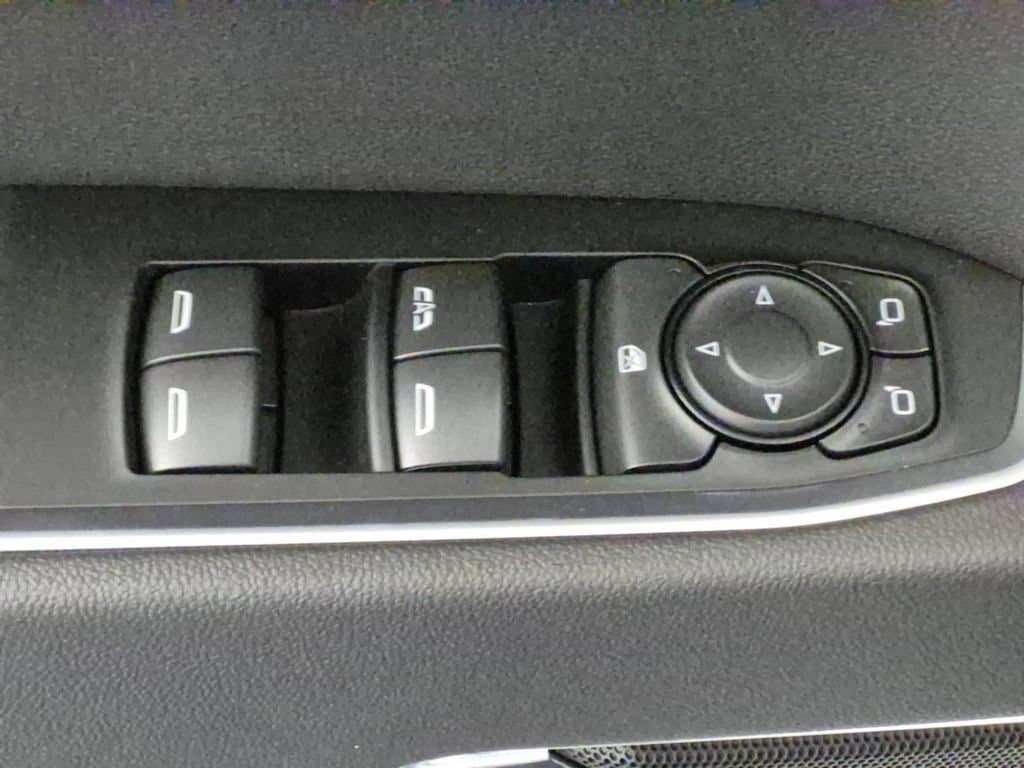 2026 Chevrolet Silverado 1500 RST - Photo 16