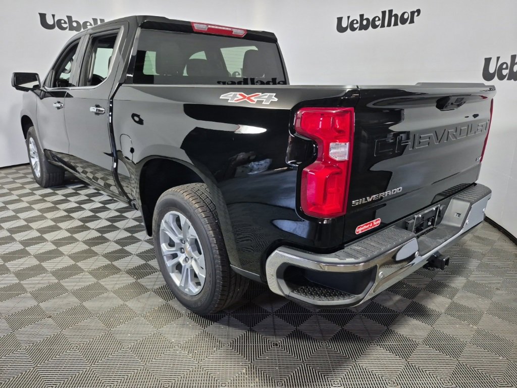 2026 Chevrolet Silverado 1500 LTZ photo 4