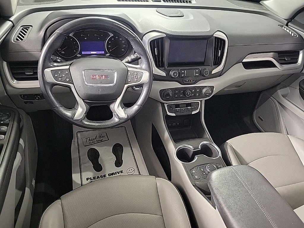 2022 Gmc Terrain SLT photo 2