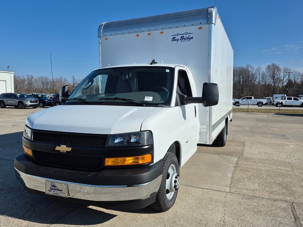 New 2025 Chevrolet Express Cutaway 3500 1WT Cutaway Van