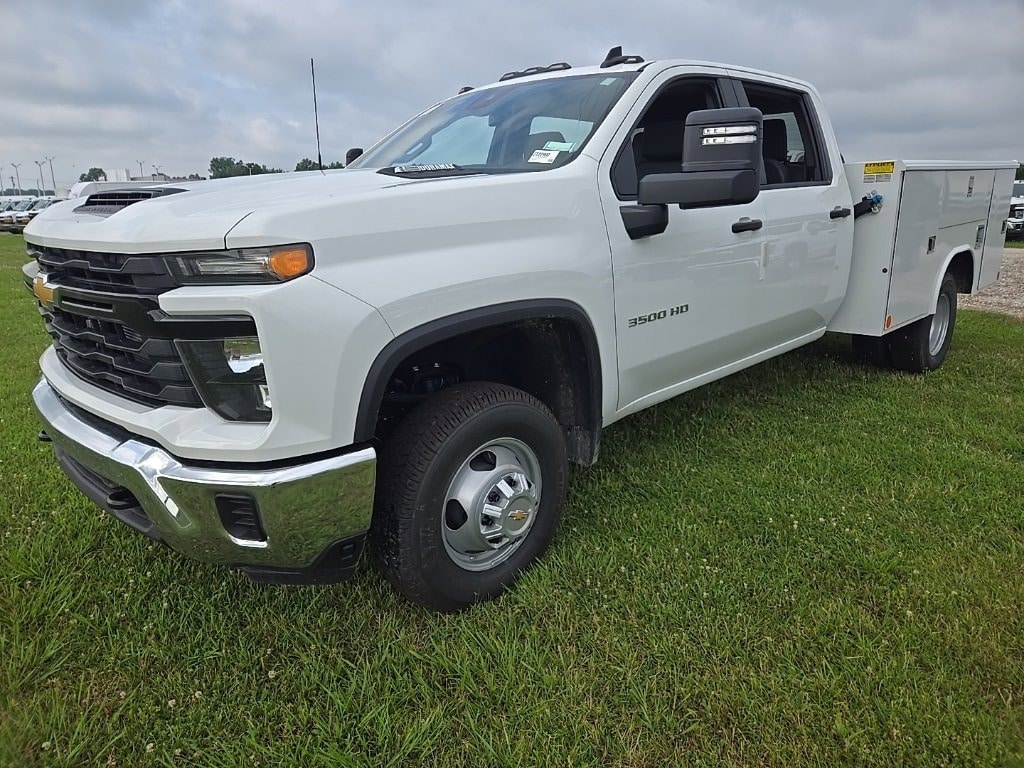 New 2025 Chevrolet Silverado 3500 HD Chassis Cab Work Truck Truck