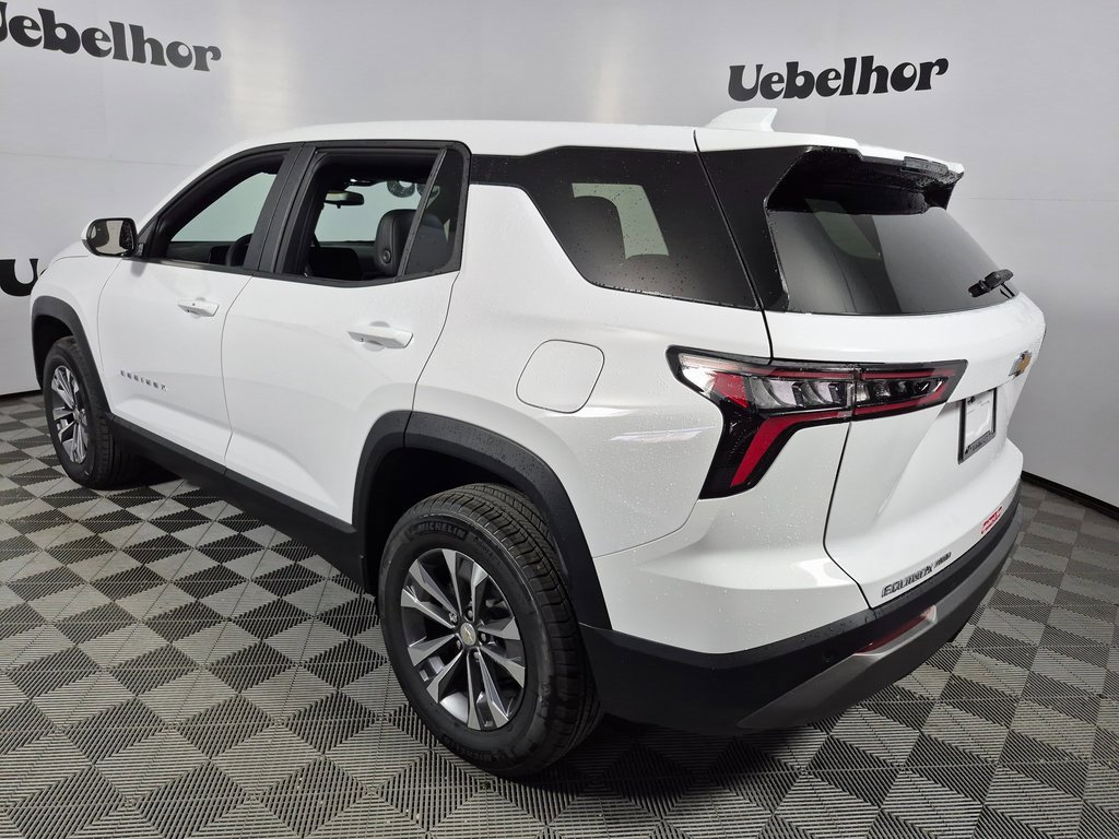 2026 Chevrolet Equinox LT photo 4