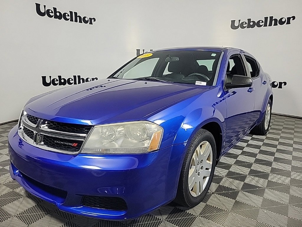 2013 Dodge Avenger SE photo 3
