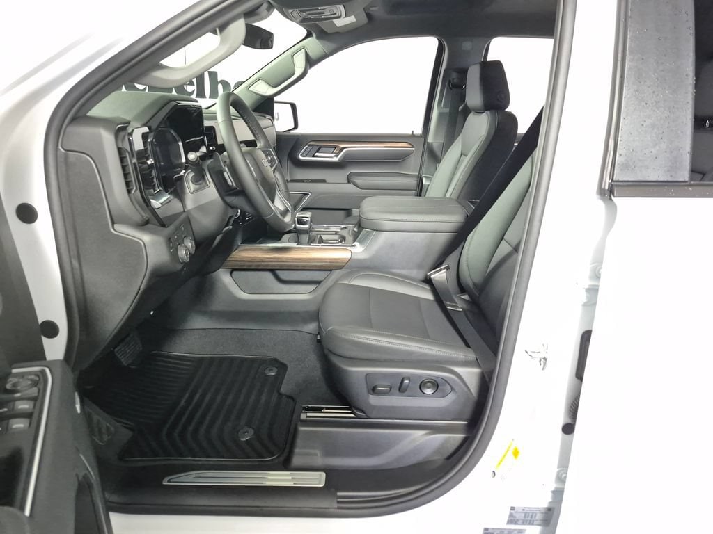 2026 Chevrolet Silverado 1500 RST - Photo 9
