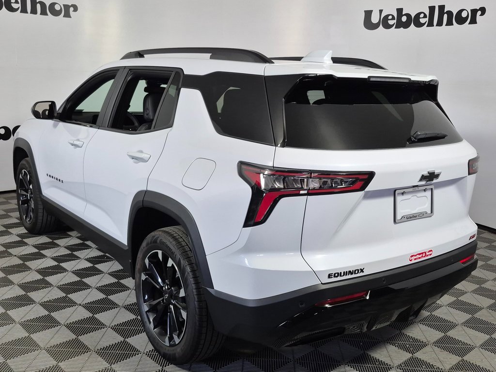 2026 Chevrolet Equinox RS photo 4