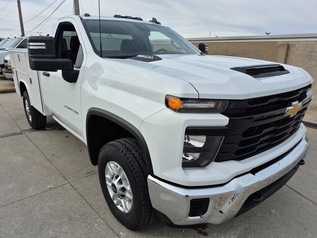2025 Chevrolet Silverado 2500HD Work Truck's photo