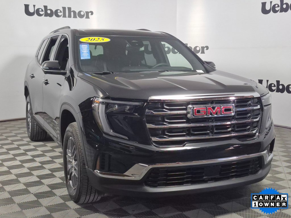 2025 GMC Acadia Elevation's photo