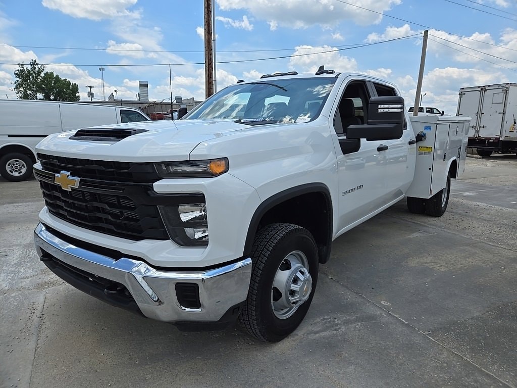 New 2025 Chevrolet Silverado 3500 HD Chassis Cab Work Truck Truck
